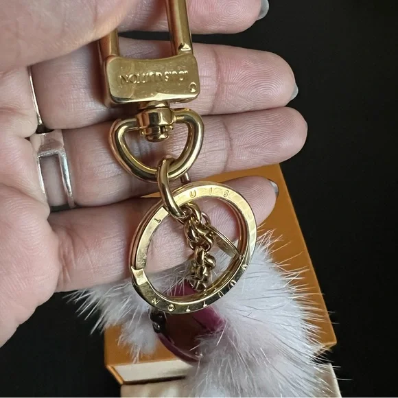 Louis Vuitton Porto Cure Vivienne Fur Charm GP x Wood Pink❤️Authentic in box - Picture 8 of 9